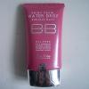 Kem Nền Kiểm Soát Dầu Shiny Pearl Water Drop B.B