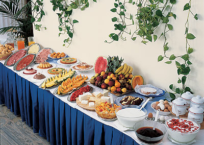 Buffet ăn sao cho lợi