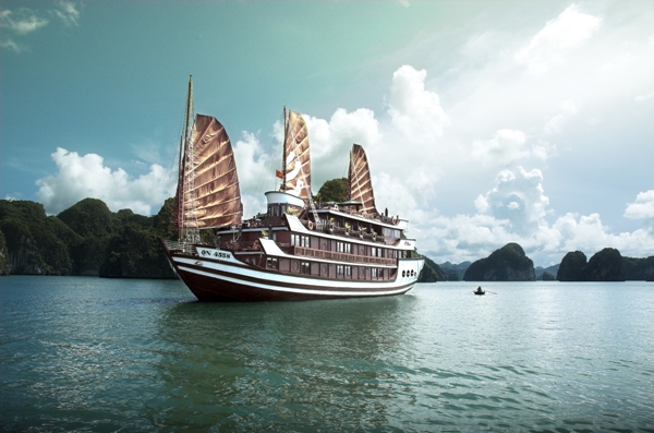 Du lich Hạ Long 2 Ngày 1 Đêm Ngủ Tàu Gold Pearl Sail